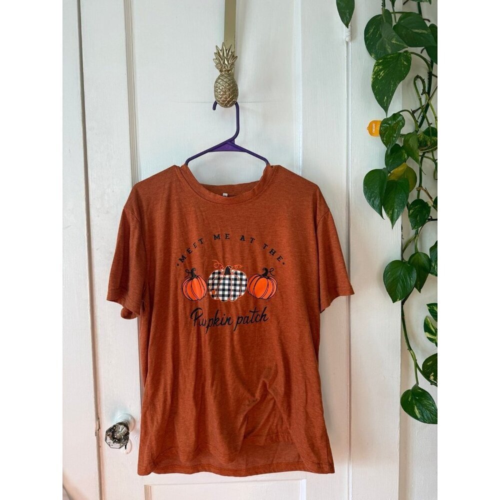 Women’s size X – large meet me at the pumpkin patch T-shirt